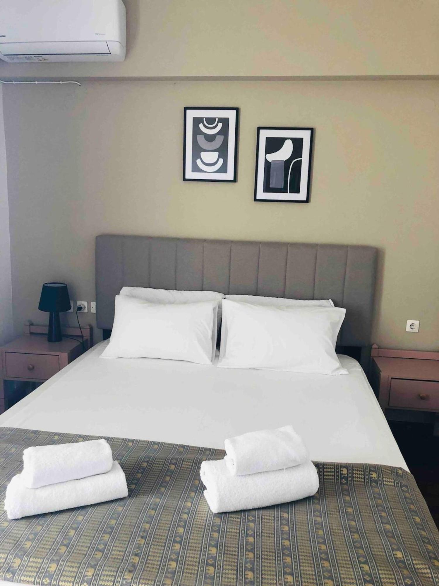 Kate Apartment, Across The Marina Ретимно Екстериор снимка